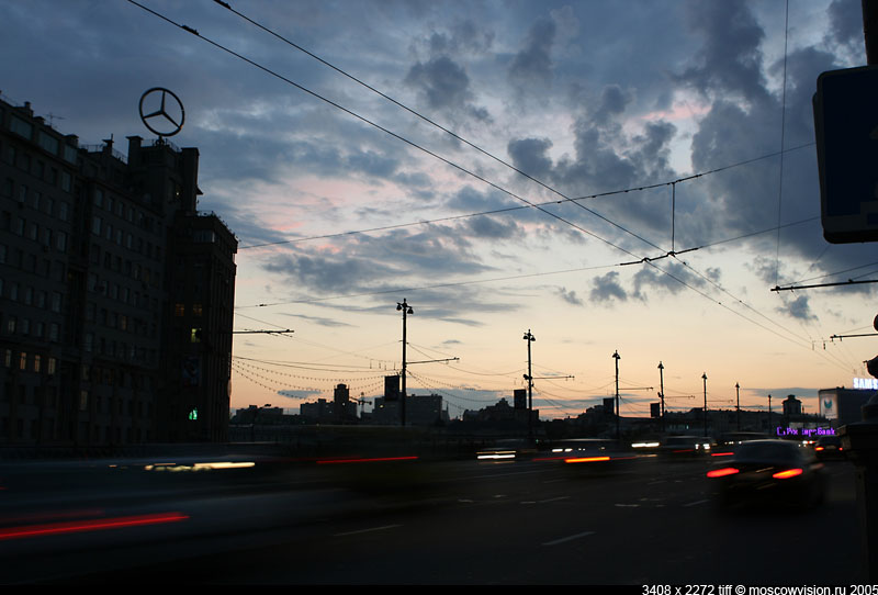 Moscow Twilight. Trolley Bus Lines